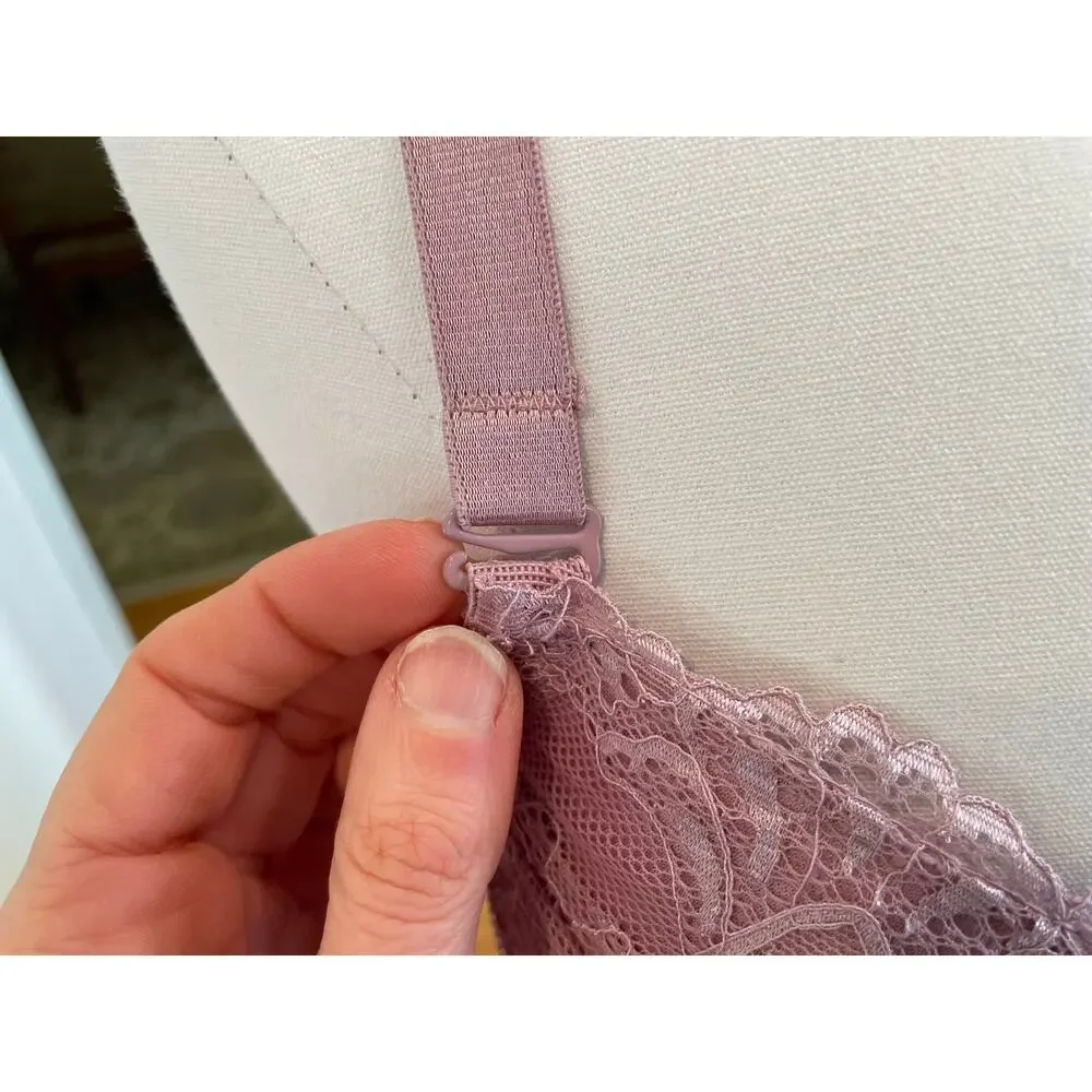 Parisian Intimates Lavender Lace Underwire Bra, Padded, Size 38DD